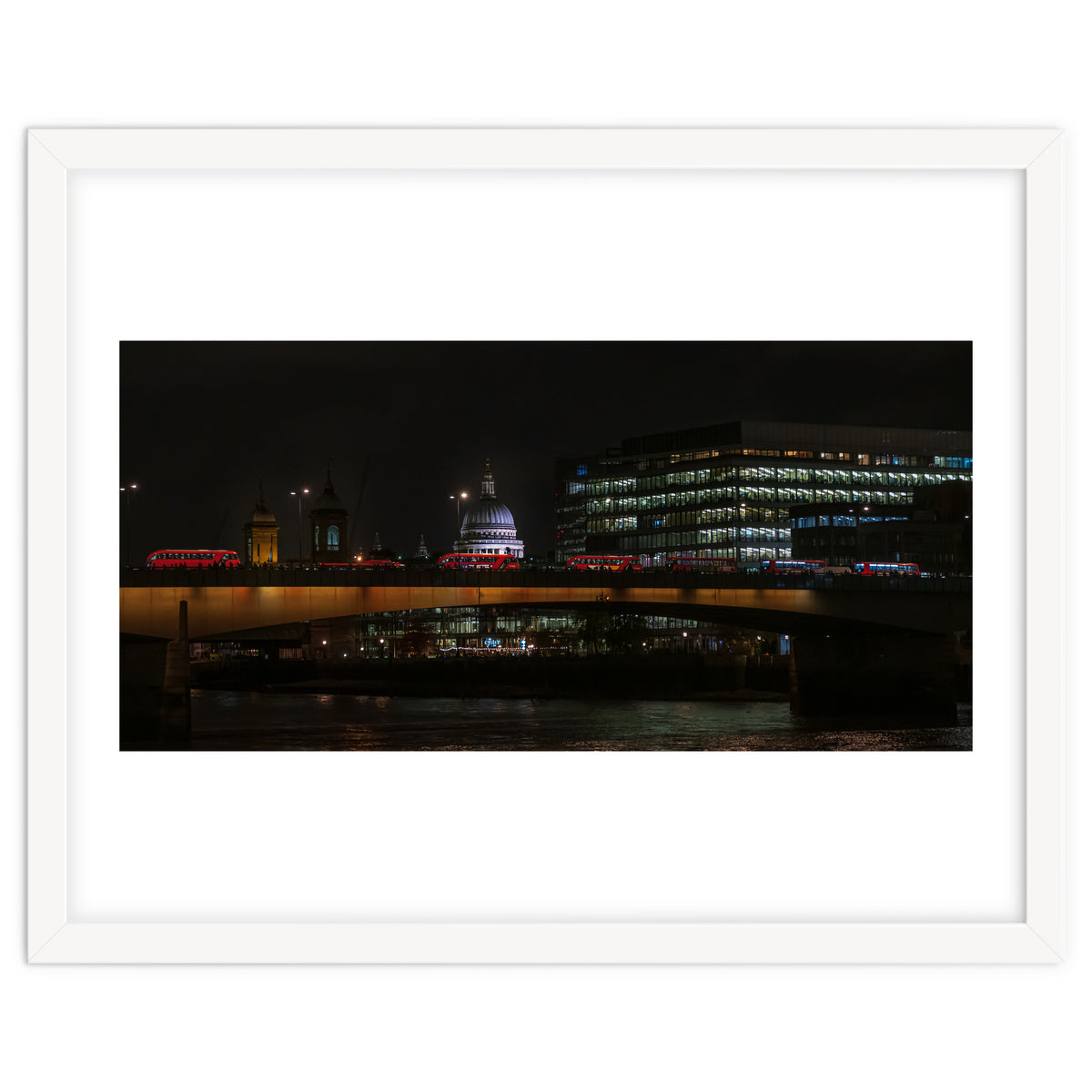 St Pauls & London Bridge photoraphed from the Southbank.