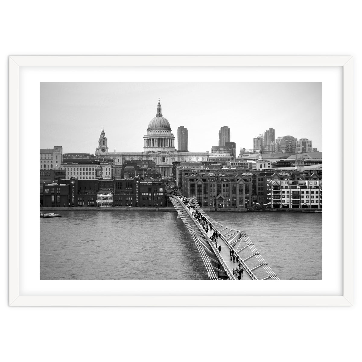 London St Pauls And Millennium Bridge