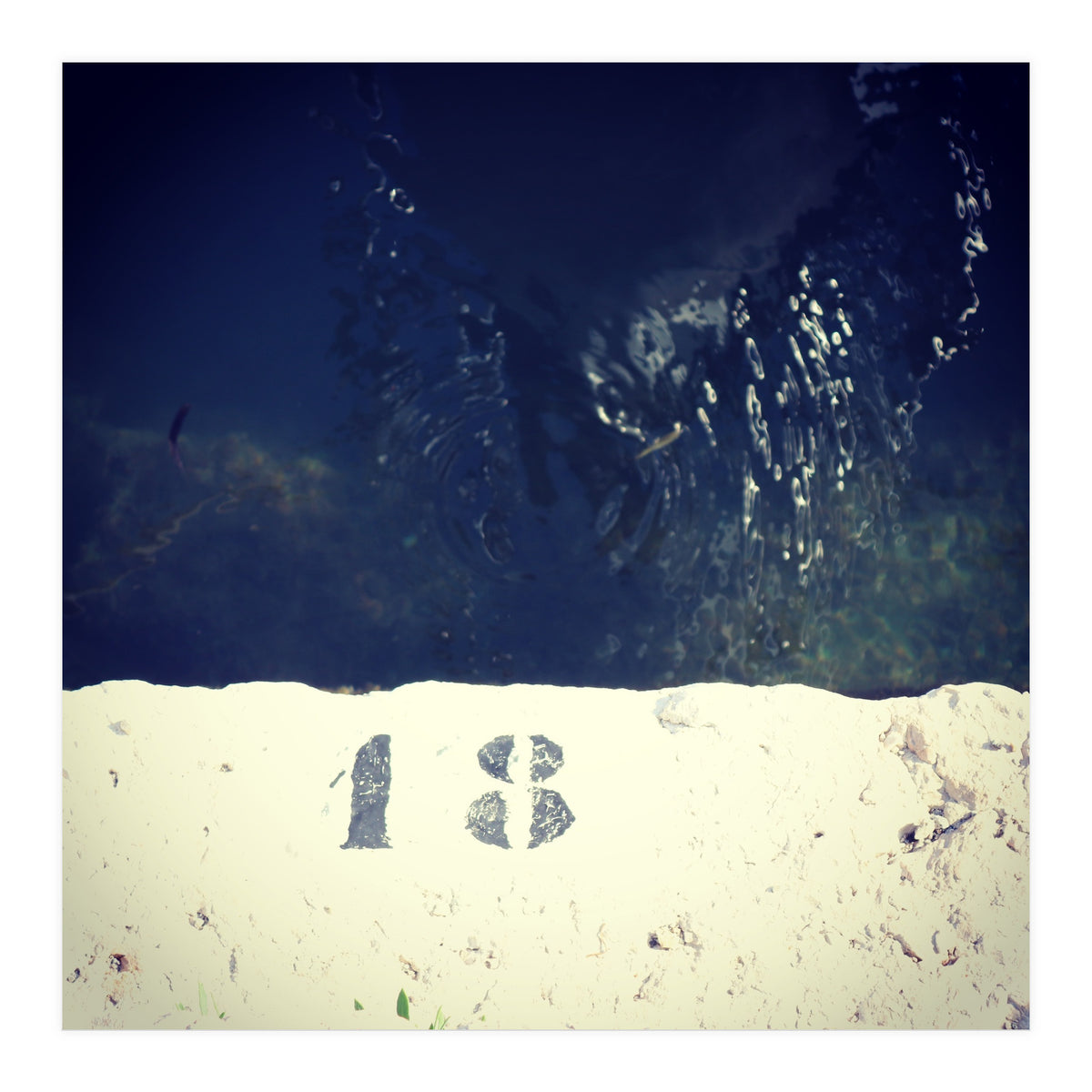 Mooring wall (Print Only)