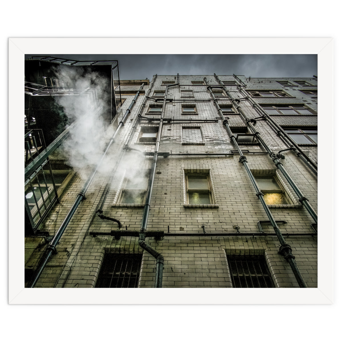 Side street newcastle