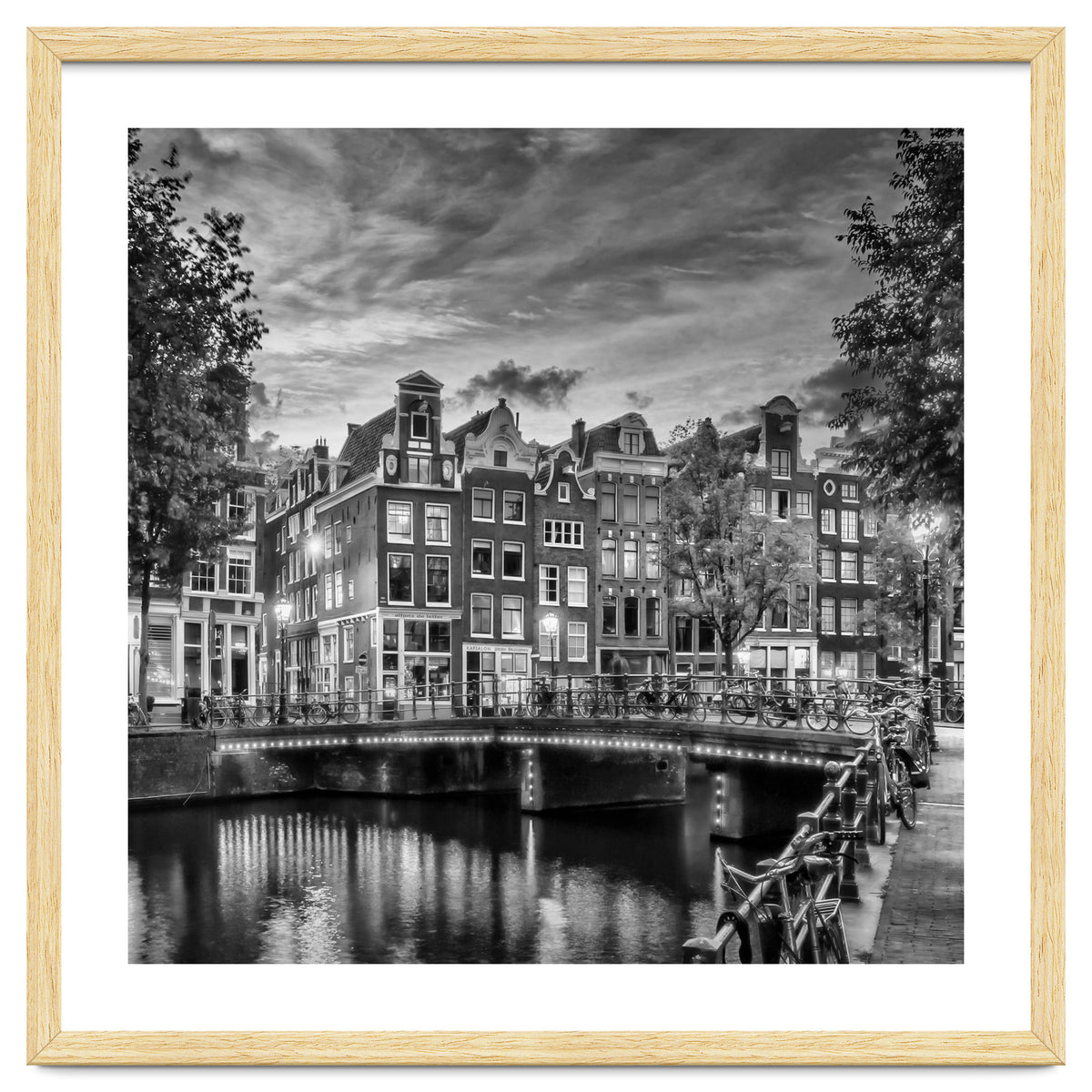 AMSTERDAM Idyllic impression from Singel | Monochrome