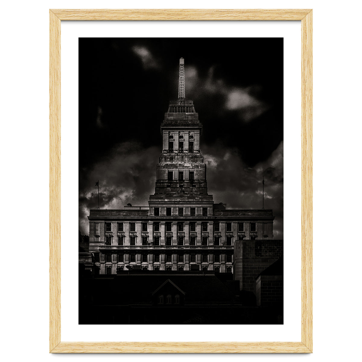 No 330 University Ave Toronto Canada 3