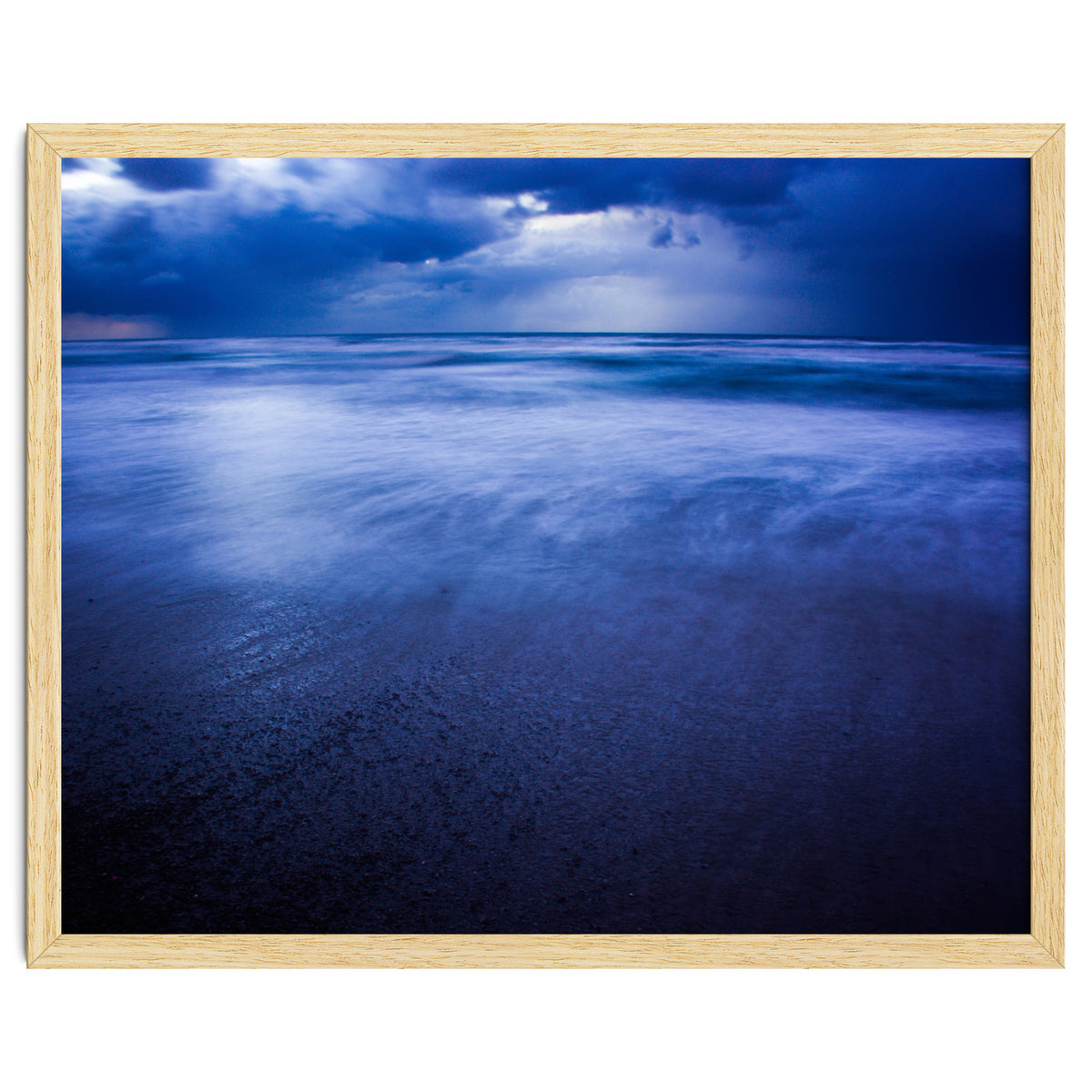 Winter storm over Sidni Ali beach II