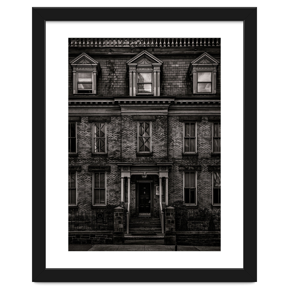 No 73 Simcoe St Toronto Canada