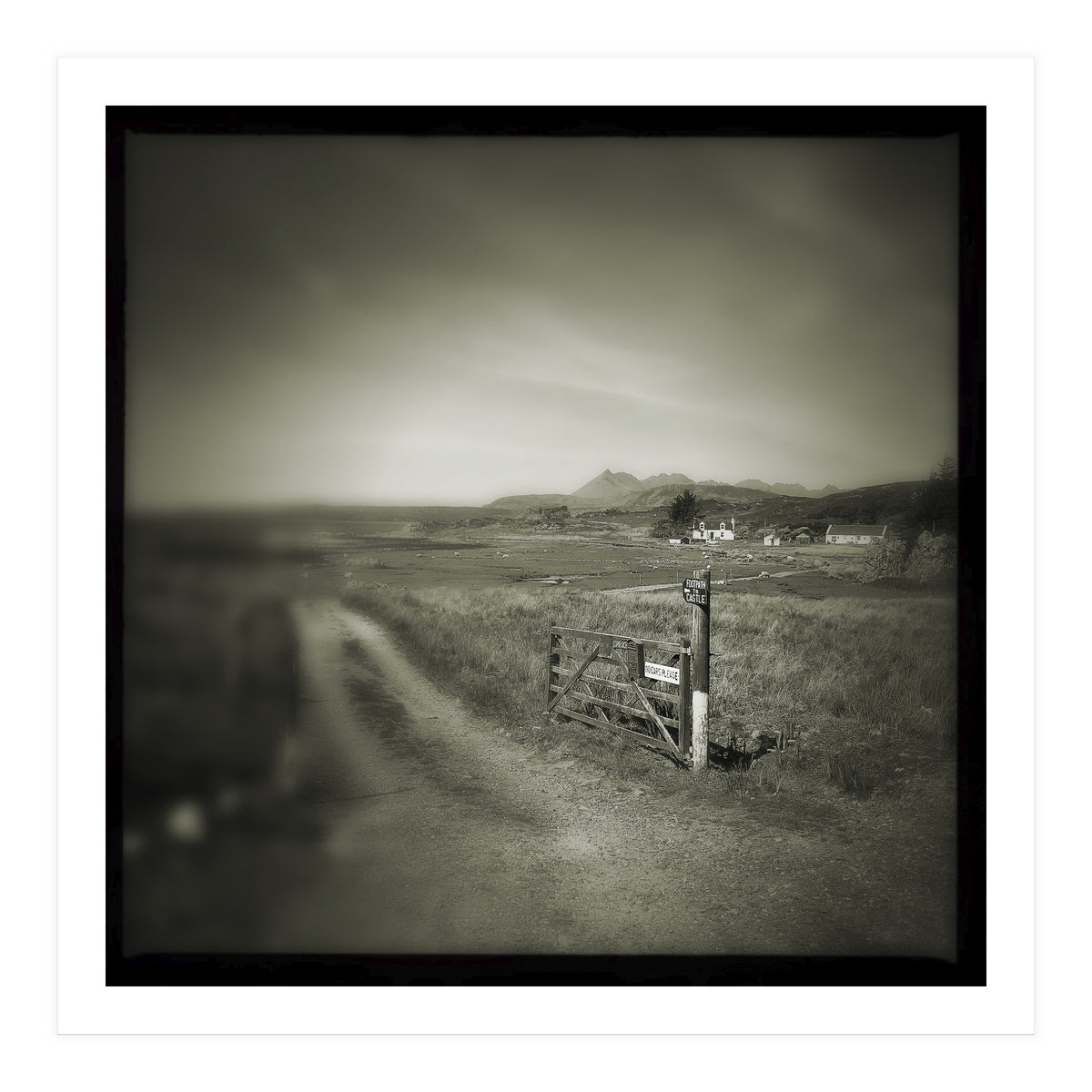 Dunscaith Castle 4 (Print Only)