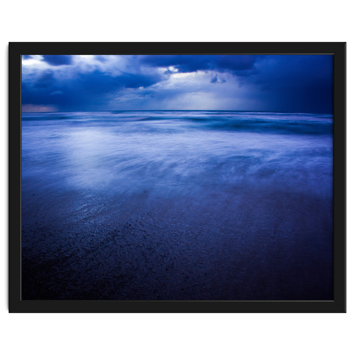 Winter storm over Sidni Ali beach II