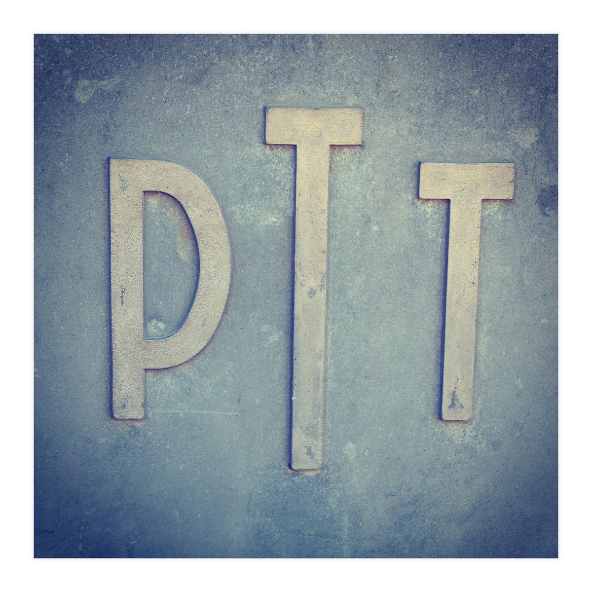 French sign: PTT (Print Only)