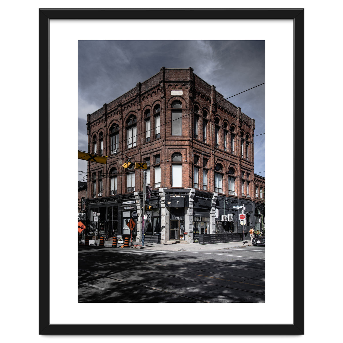 Nos 792-798 Queen St E 2 Color Version