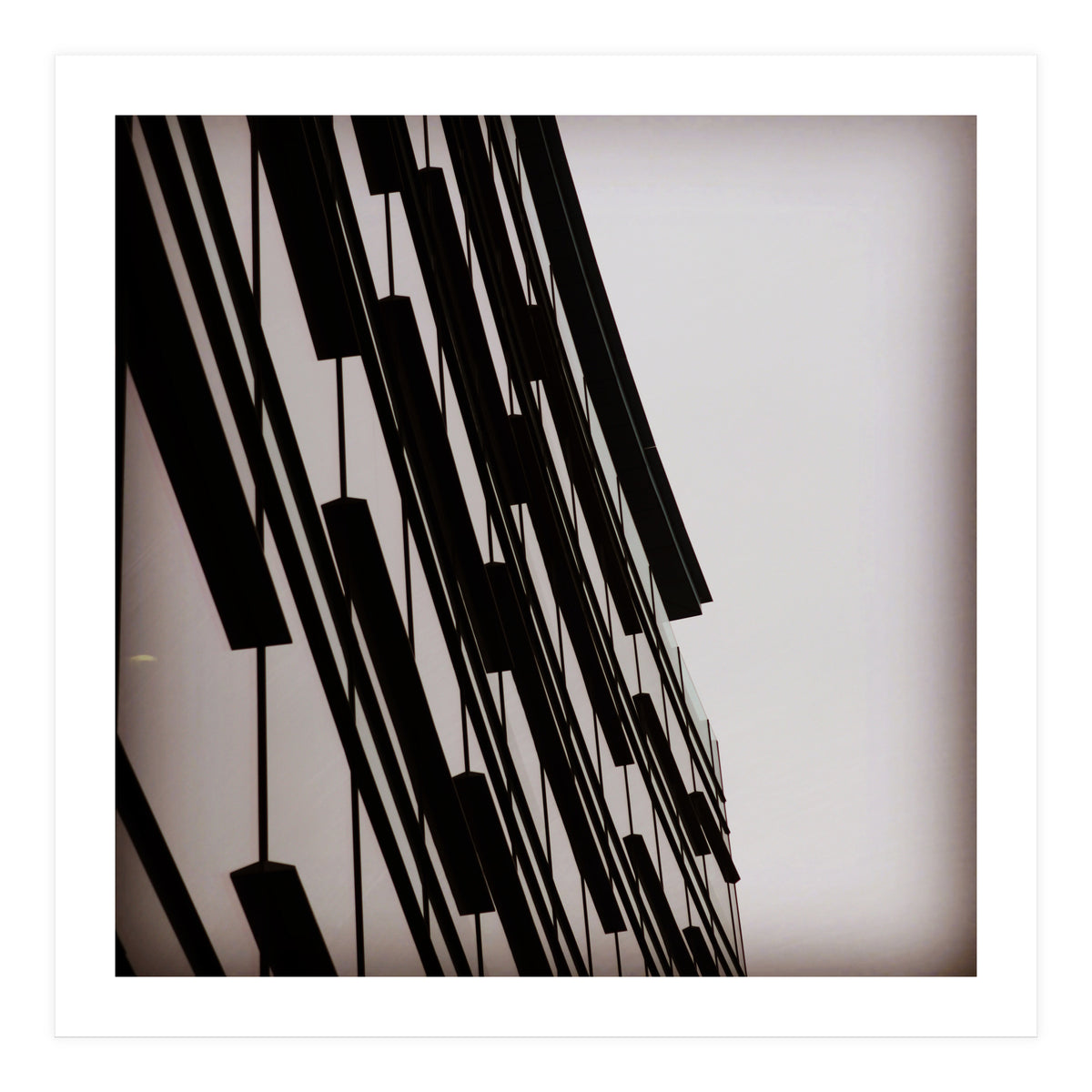 49297170 629 B 473 D B396 E6 A544 Fe82 Bb (Print Only)