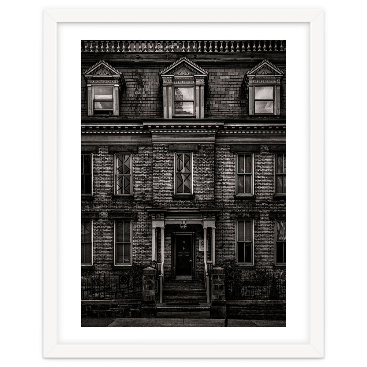 No 73 Simcoe St Toronto Canada