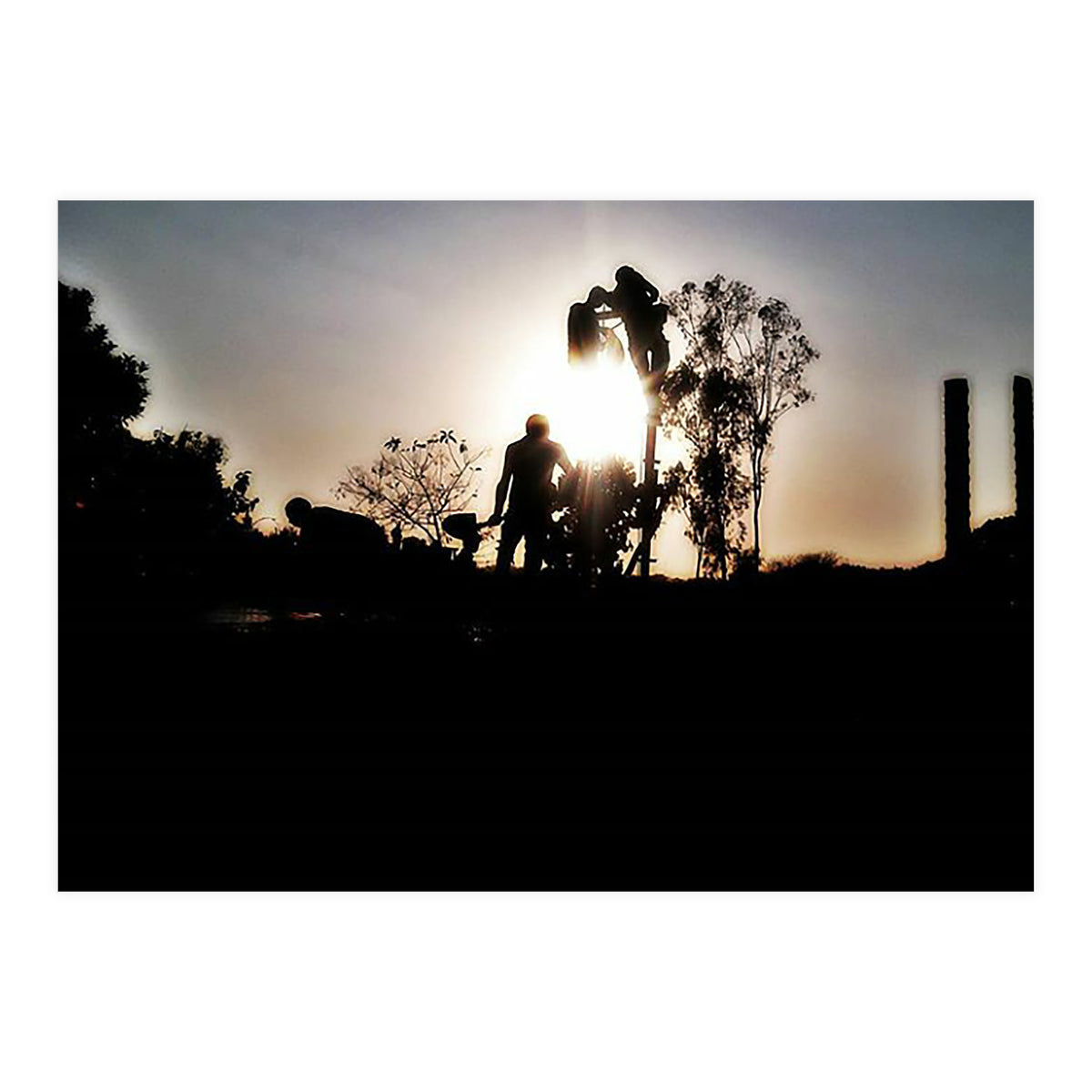 Sun Needs A Maintenance Too (Print Only)