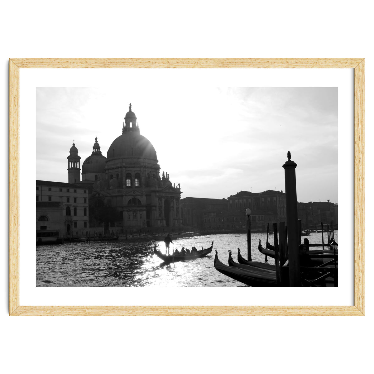 Romantic Venice Gondula