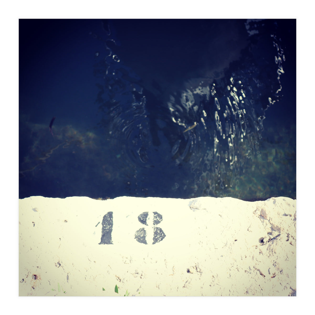 Mooring wall (Print Only)