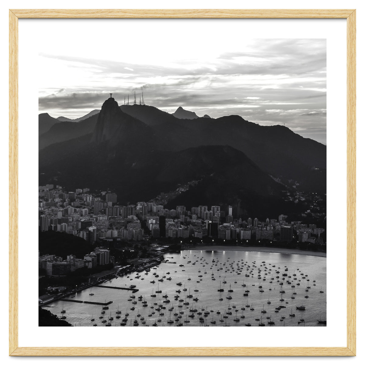 Carioca Silhouettes 2 1x1