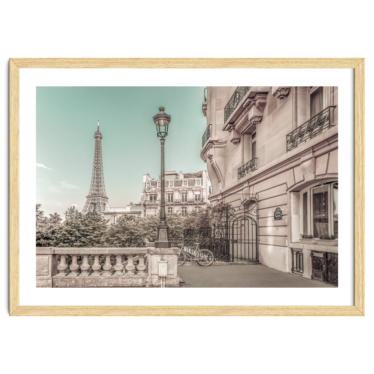 Parisian Charm | urban vintage style