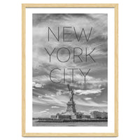 NYC Statue of Liberty | Text & Skyline