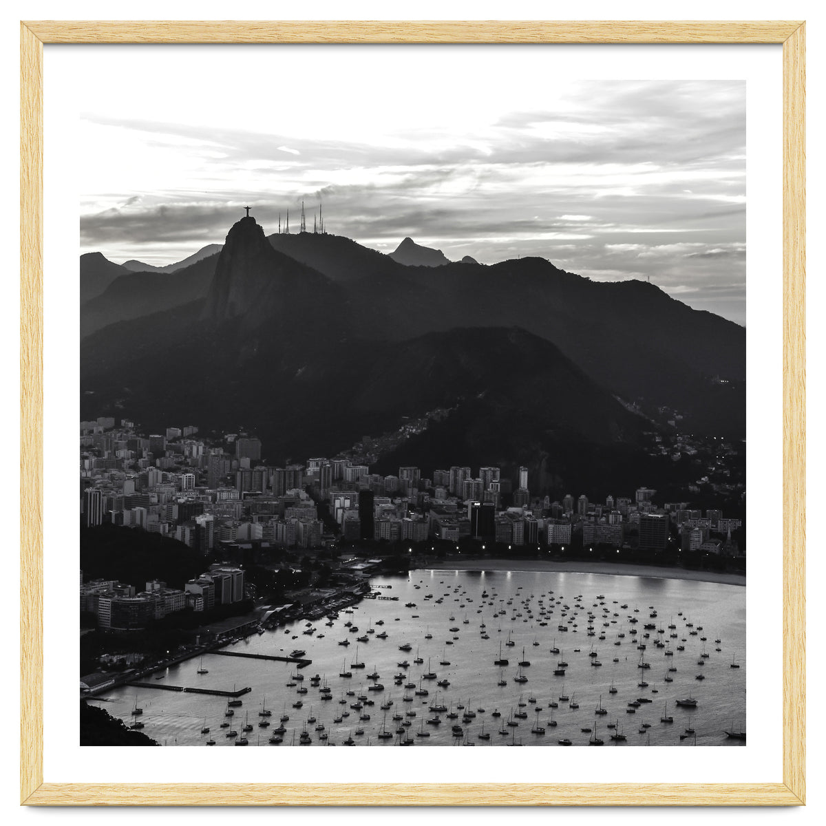 Carioca Silhouettes 2 1x1