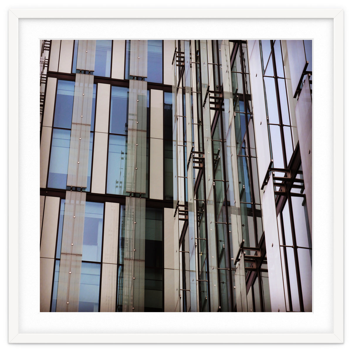 6 C28 F47 D 98 Ee 47 E4 8 B18 Ece357 E88758