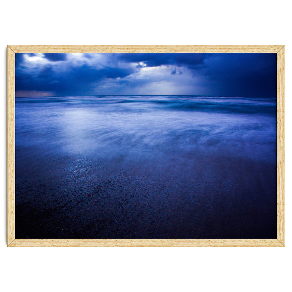 Winter storm over Sidni Ali beach II