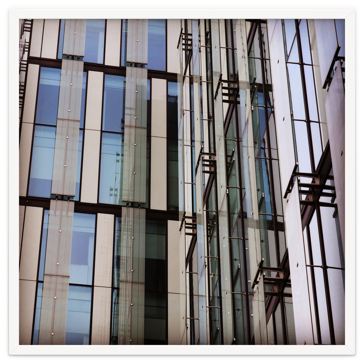 6 C28 F47 D 98 Ee 47 E4 8 B18 Ece357 E88758