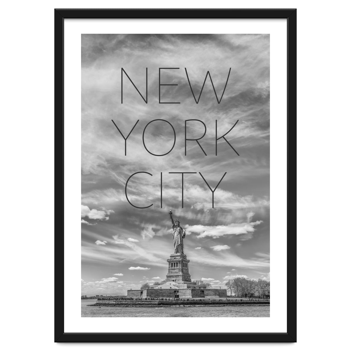 NYC Statue of Liberty | Text & Skyline