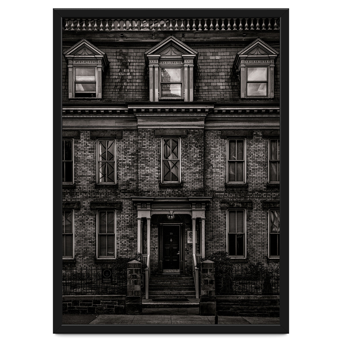 No 73 Simcoe St Toronto Canada