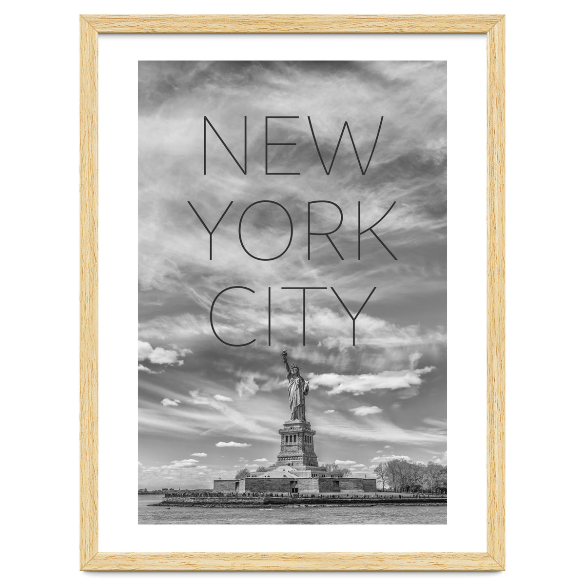 NYC Statue of Liberty | Text & Skyline