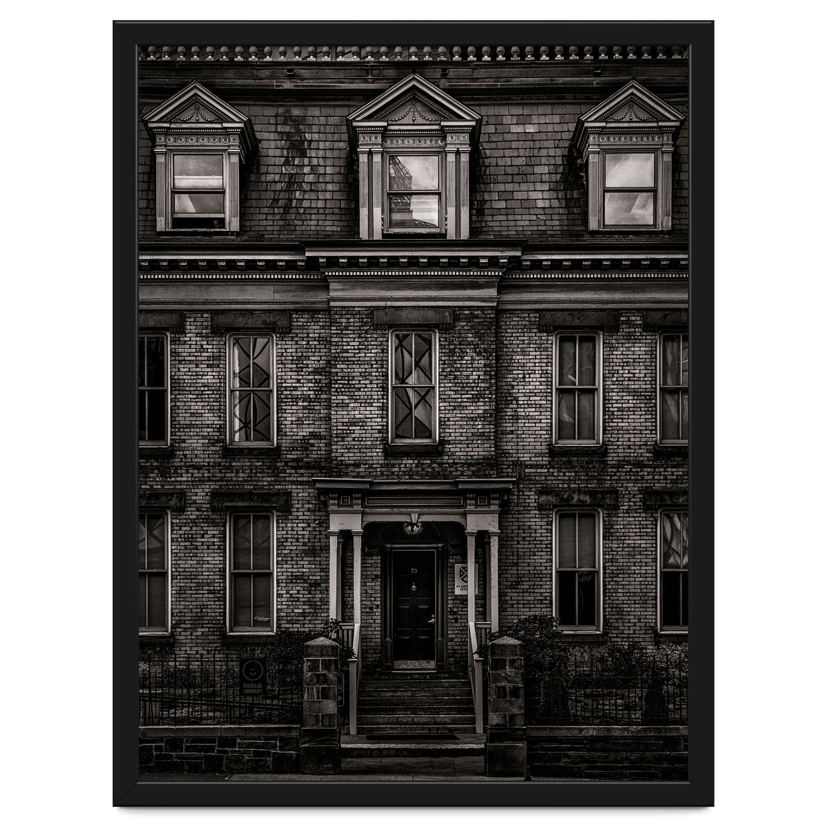 No 73 Simcoe St Toronto Canada