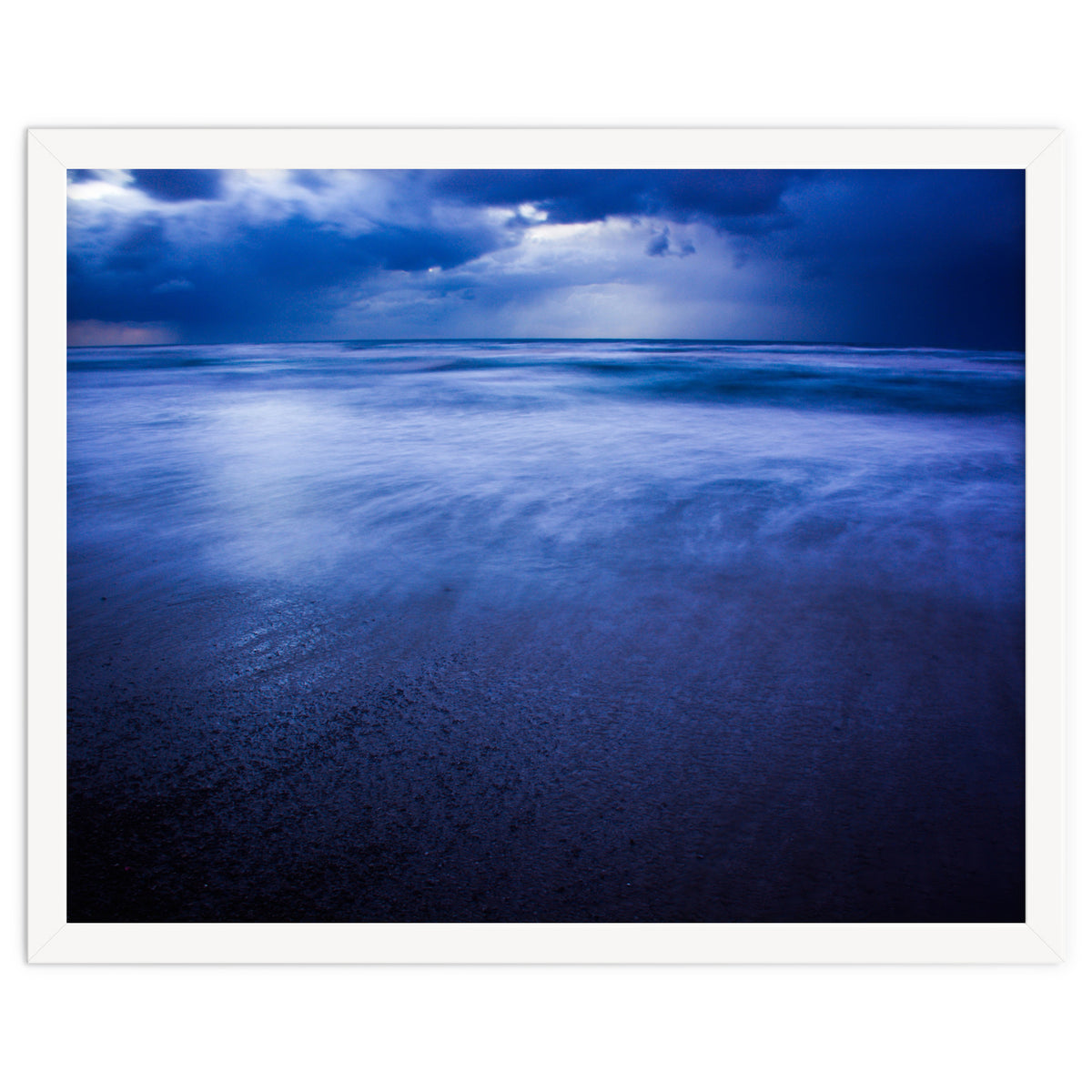 Winter storm over Sidni Ali beach II
