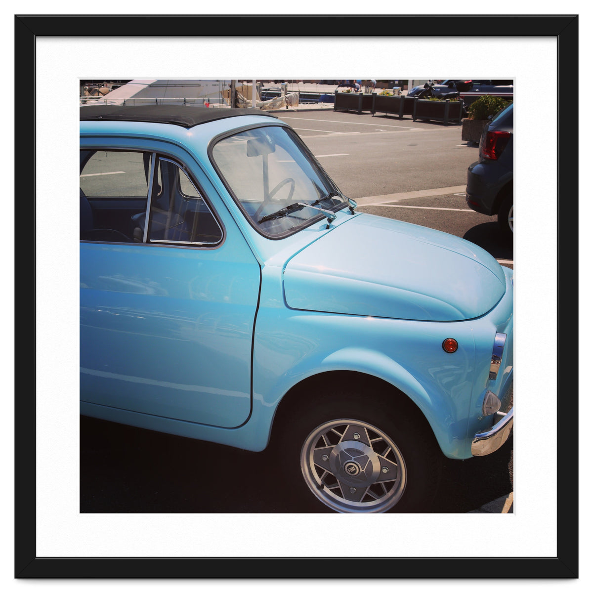 Pale blue Fiat 500