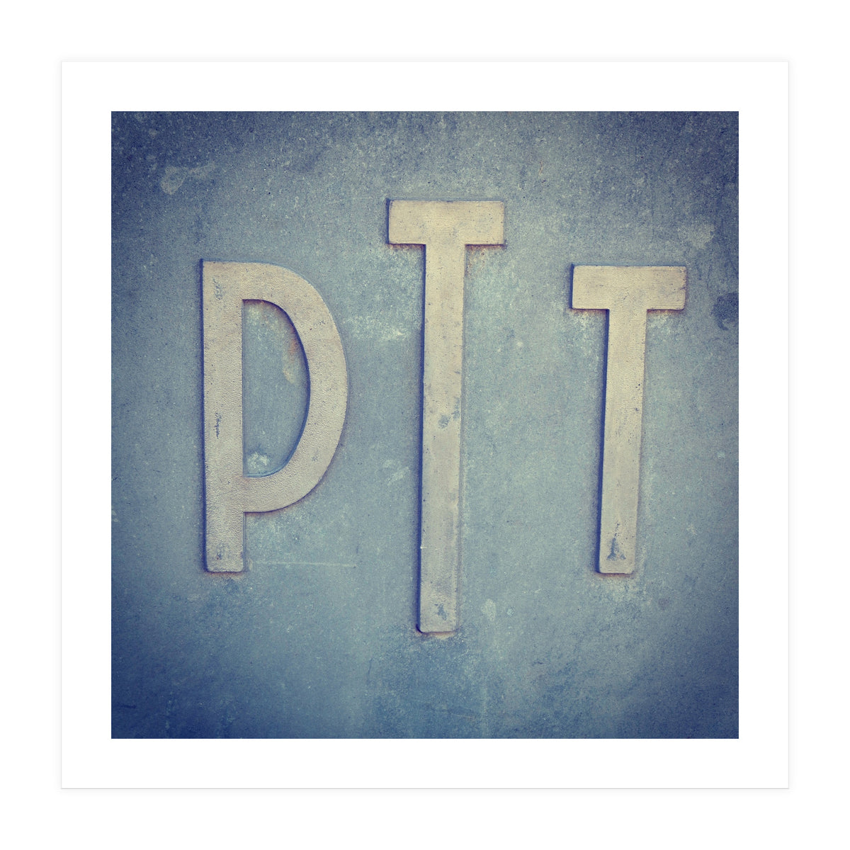 French sign: PTT (Print Only)