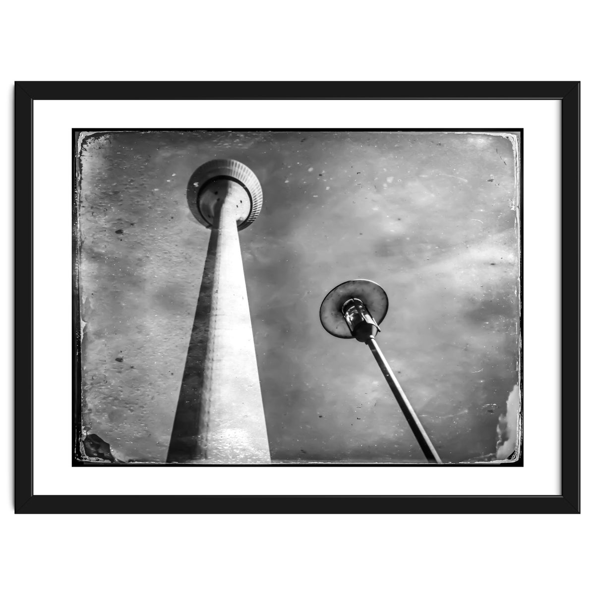 The tower and the lamp