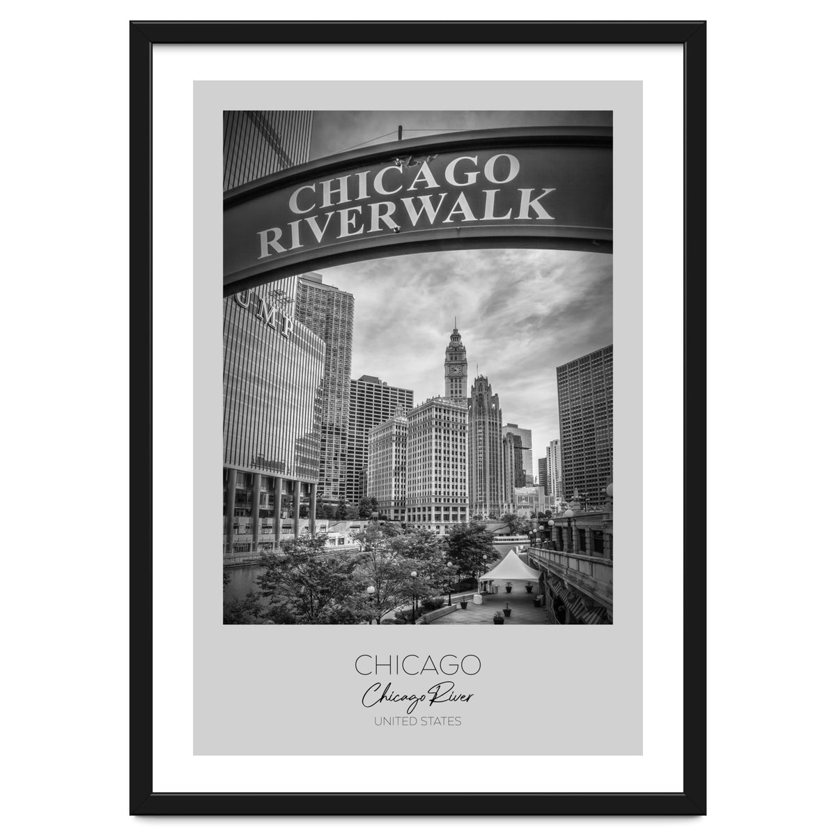 In focus: CHICAGO Riverwalk