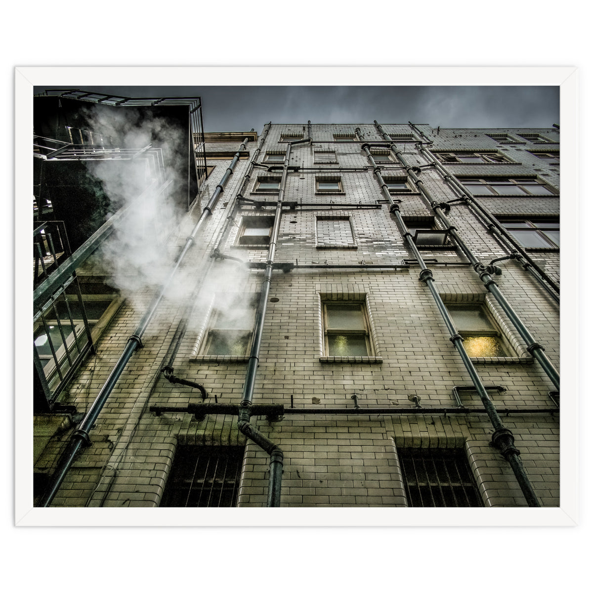 Side street newcastle