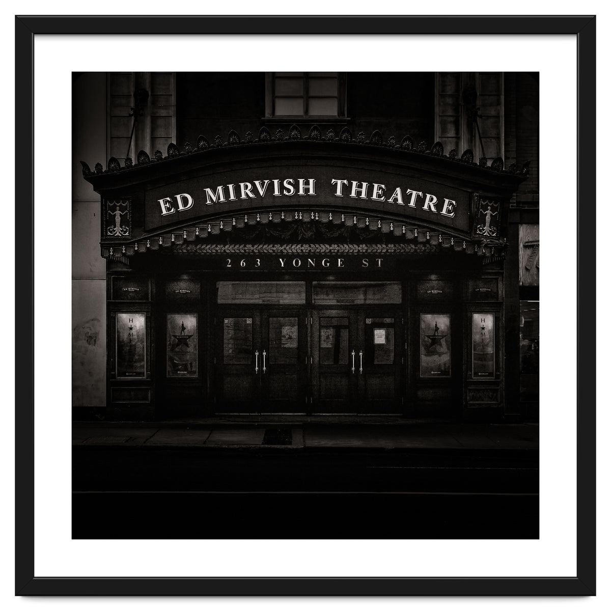 No 263 Yonge St Toronto Canada 1