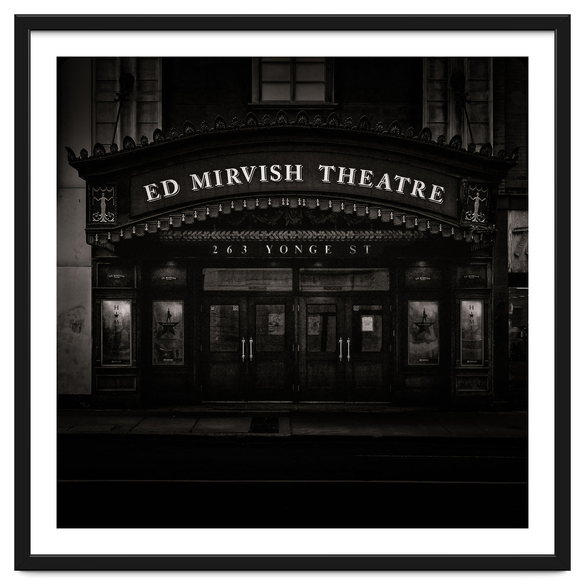 No 263 Yonge St Toronto Canada 1